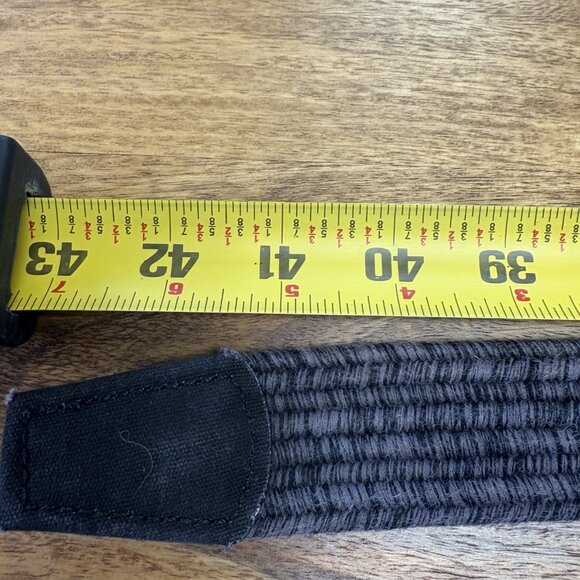 Travis Mathew stretch Woven Golf Belt - 43 inches long - Picture 3 of 3